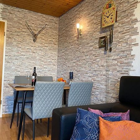 Haus Janssen-Wehrle Apartment ทิทิเซ-นอยชตัดท์ ภายนอก รูปภาพ