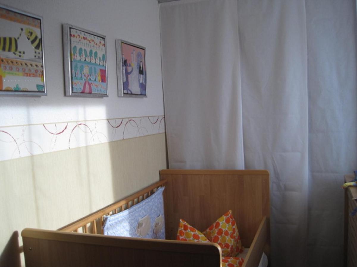 Haus Janssen-Wehrle Apartment ทิทิเซ-นอยชตัดท์ ภายนอก รูปภาพ